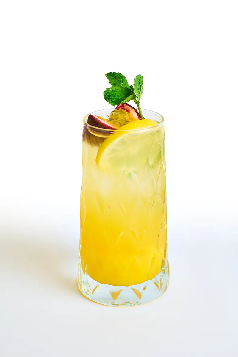 Mango Maracuja Fizz mit Minze